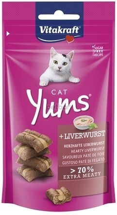 Vitakraft Cat Yums - сочни хапки с лебервурст 